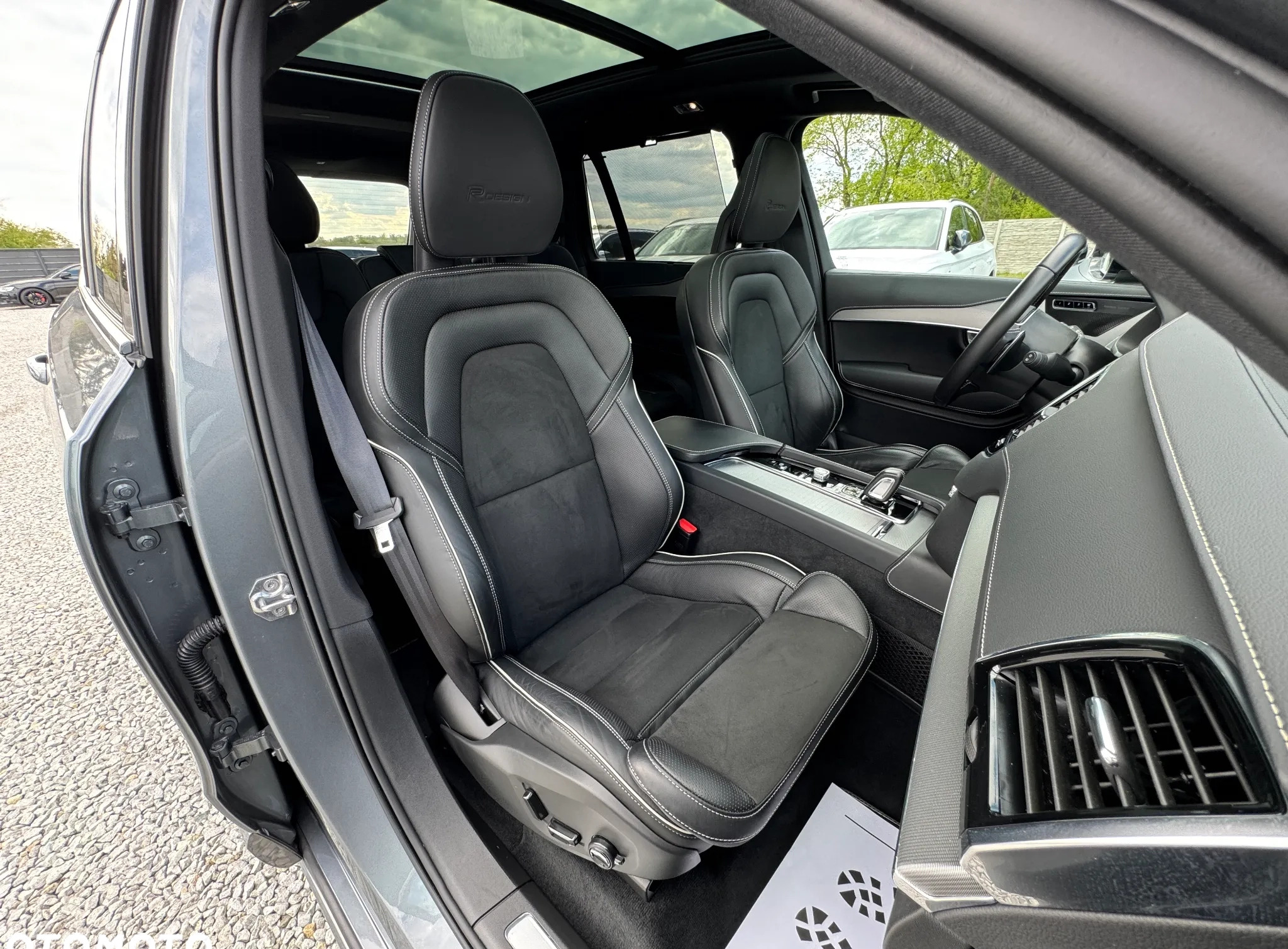 Volvo XC 90 cena 249990 przebieg: 55000, rok produkcji 2021 z Chrzanów małe 781